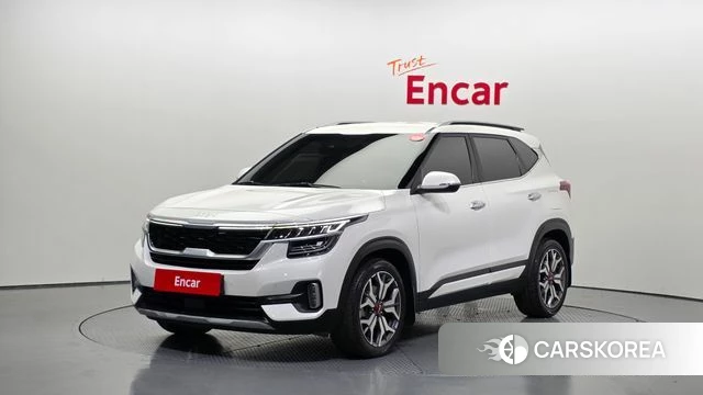 Kia Seltos 2022 Белый из Кореи