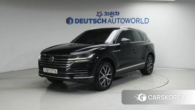 Volkswagen Touareg 3rd generation 2020 Черный из Кореи