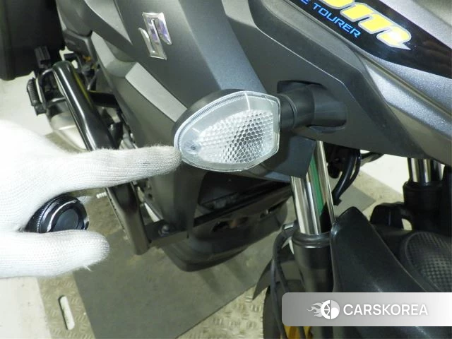 Проданный Suzuki V-STROM 650 XT 2018 из Японии, фото 4