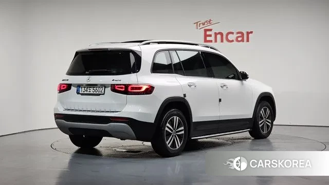 Mercedes-Benz GLB-Class X247 2021 Белый из Кореи