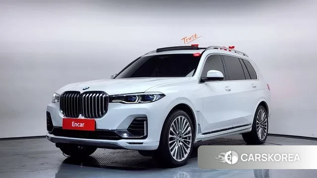 BMW X7 (G07) 2022 Белый из Кореи