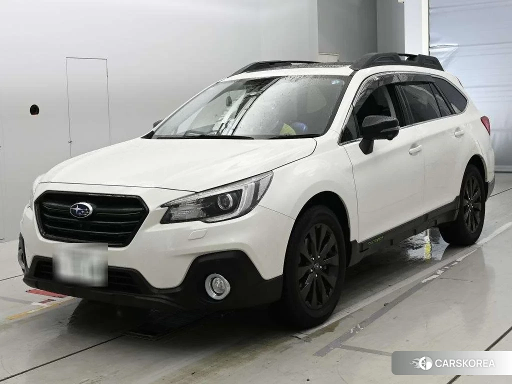 Subaru Outback 2019 из Японии