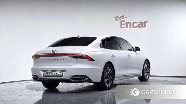 Hyundai The New Grandeur IG Hybrid 2020 Белый из Кореи
