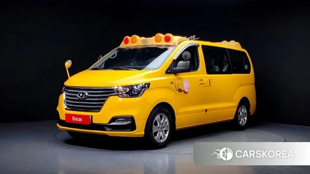Hyundai The New Grand Starex 2019 Желтый из Кореи