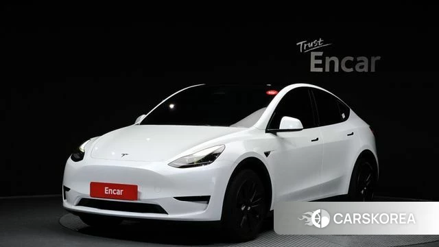 Tesla Model Y 2024 Белый из Кореи