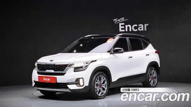 Kia Seltos 2020 Белый из Кореи