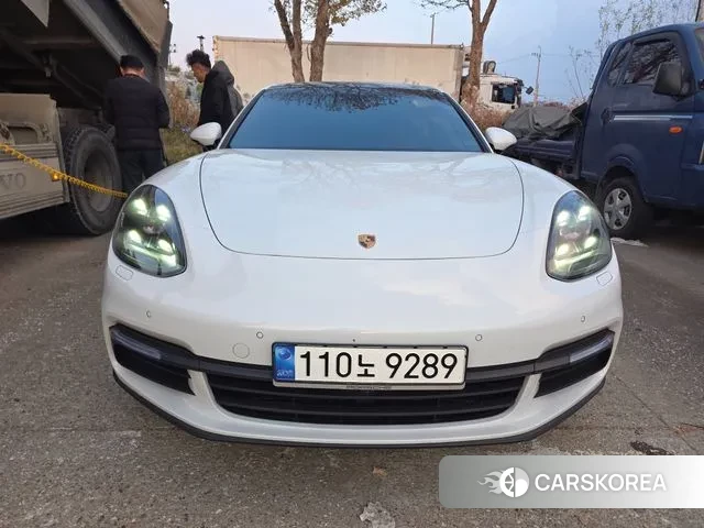 Porsche Panamera (971) 2020 Белый из Кореи