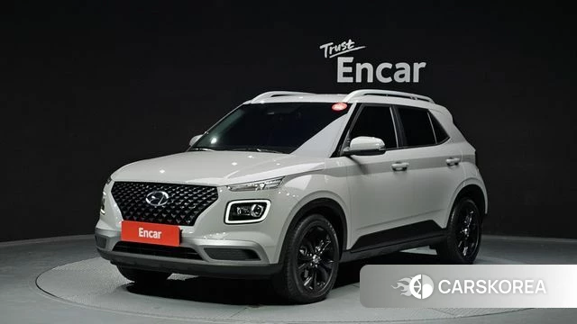 Hyundai Venue 2022 Серебристо-серый из Кореи