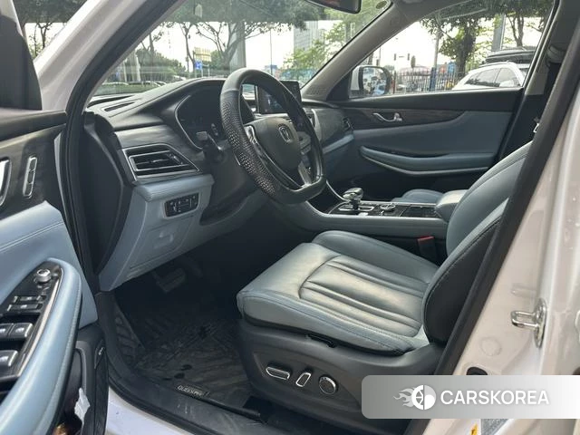Chang'an CS75 PHEV 2020 Белый из Китая