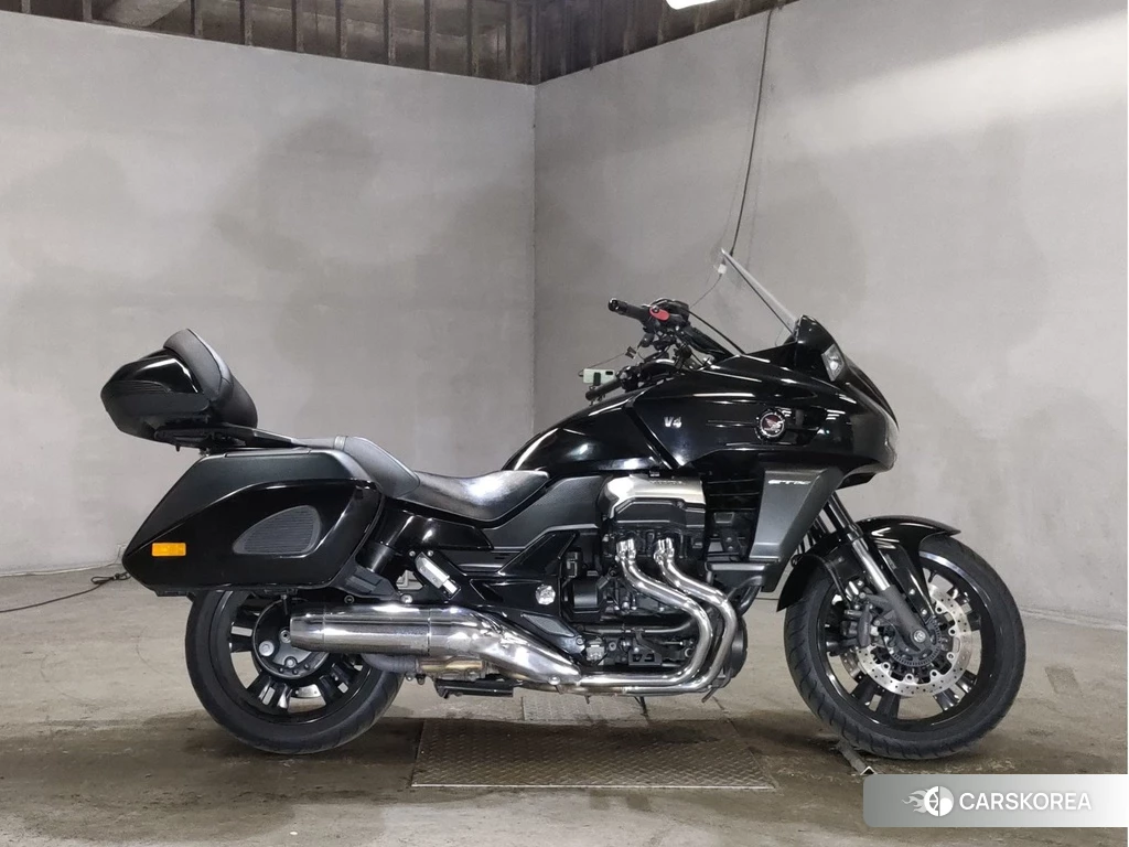 Проданный Honda CTX1300 2015 из Японии, фото 2