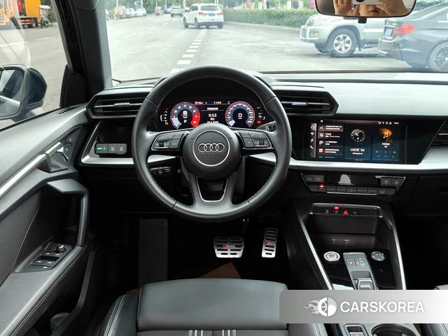 Audi A3 2023 Зеленый из Китая