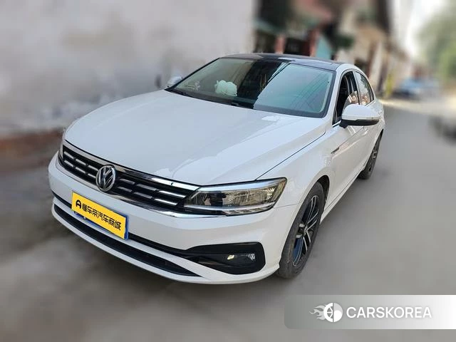 Volkswagen Lingdu 2021 Белый из Китая
