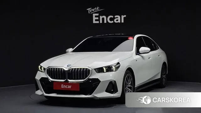 BMW 5 Series (G60) 2024 Белый из Кореи