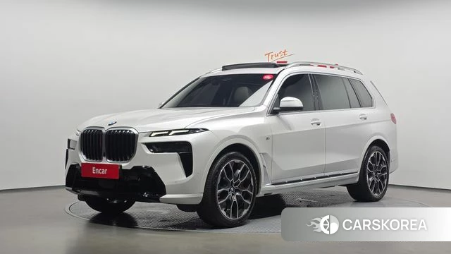 BMW X7 (G07) 2024 Белый из Кореи