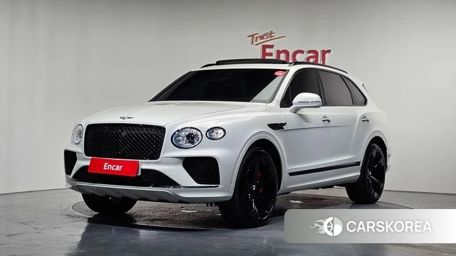 Bentley Bentayga 2024 Белый из Кореи