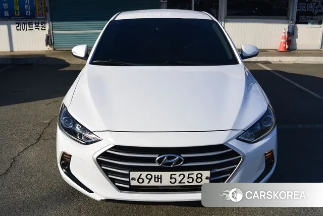 Hyundai Avante AD 2018 Белый из Кореи