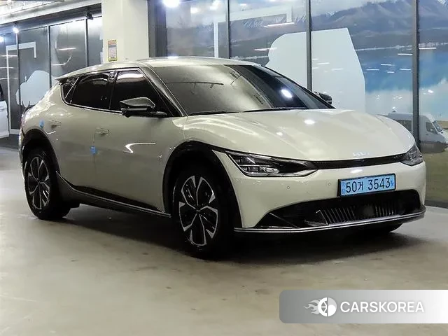 Kia EV6 2023 Жемчужный цвет из Кореи