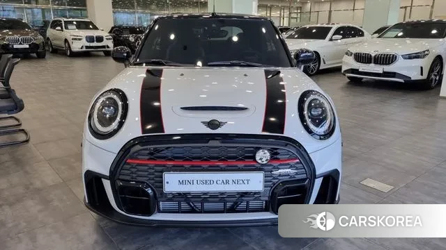 Mini Cooper S Convertible 2024 Белый из Кореи