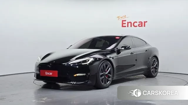 Tesla Model S 2023 Черный из Кореи