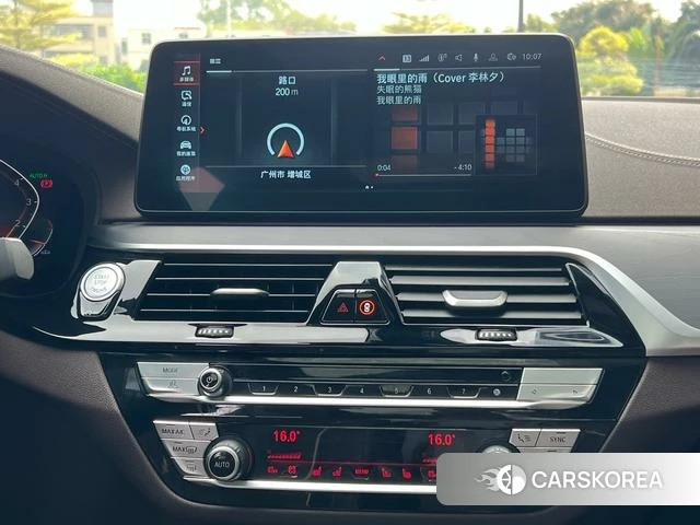 BMW 5 series 2022 Белый из Китая