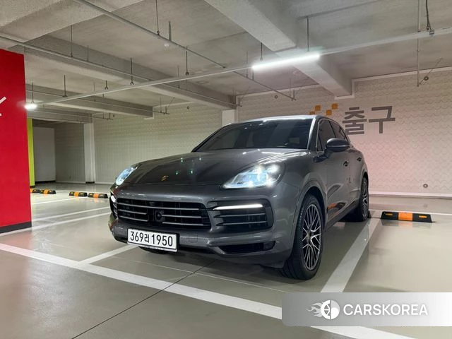 Porsche Cayenne (PO536) 2020 Серый из Кореи