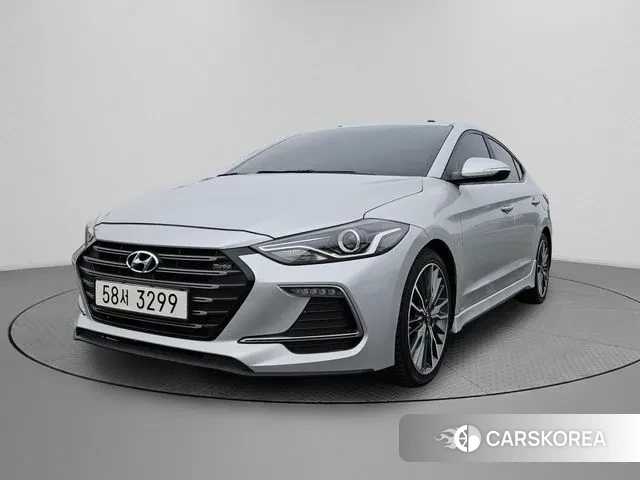 Hyundai Avante AD 2018 Серебристо-серый из Кореи