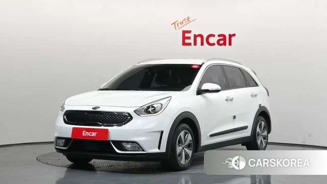 Kia Niro 2018 Белый из Кореи