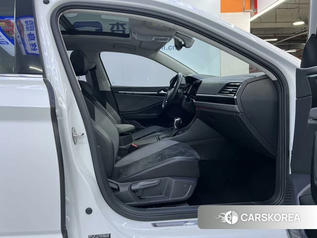 Volkswagen Sagitar 2022 Белый из Китая