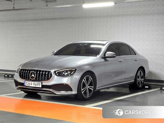 Mercedes-Benz E-Class W213 2021 Серебряный из Кореи