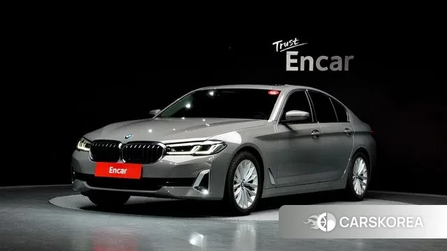 BMW 5 Series (G30) 2022 Серый из Кореи