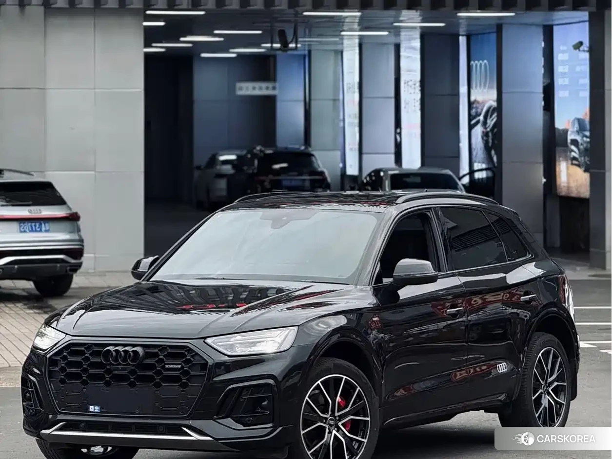 Audi Q5L 2025 Черный из Китая, фото 2
