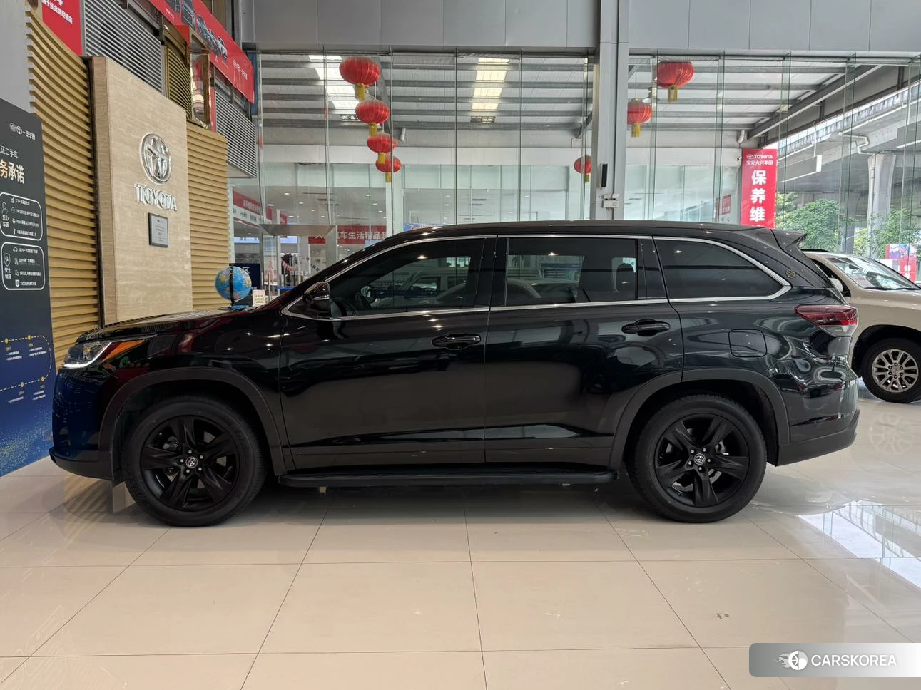 Toyota Highlander 2018 Черный из Китая