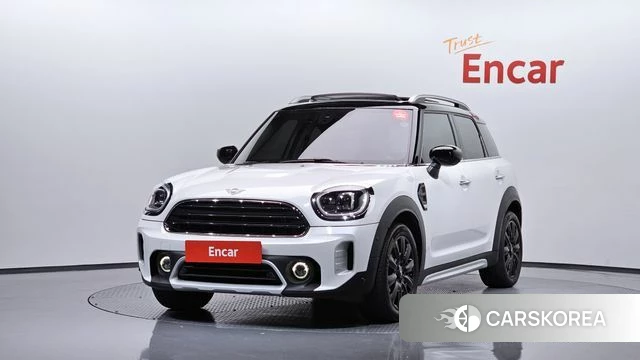 Mini Cooper Countryman 2024 Белый из Кореи