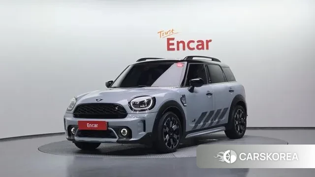 Mini Cooper S Countryman 2022 Светло-серебряный цвет из Кореи