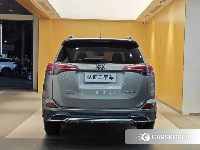 Toyota RAV4 Rongfang 2019 Шампань из Китая