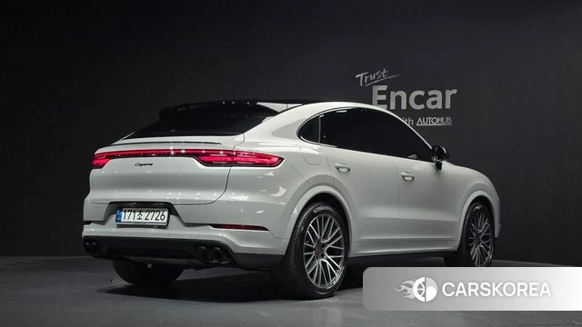 Porsche Cayenne (PO536) 2022 Серебристо-серый из Кореи