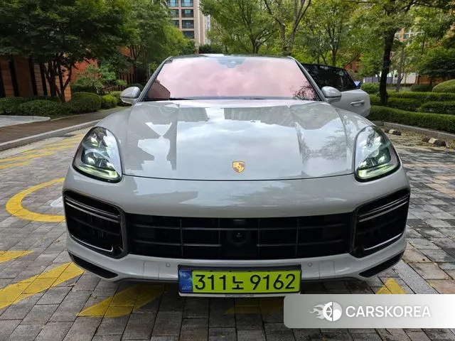 Porsche Cayenne (PO536) 2023 Цвет галактики из Кореи