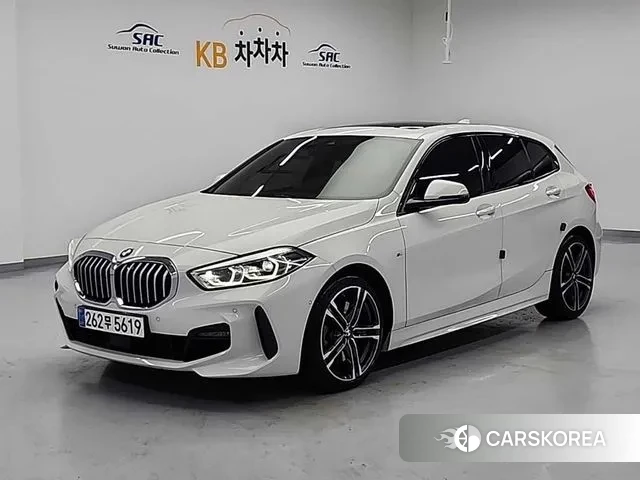 BMW 1 Series (F40) 2023 Белый из Кореи