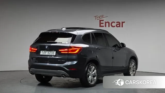 BMW X1 (F48) 2018 Серый из Кореи