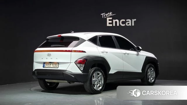 Hyundai Kona (SX2) 2024 Белый из Кореи