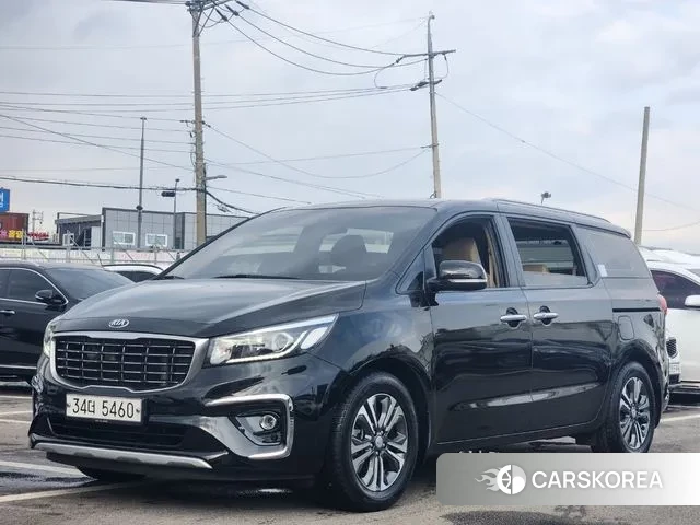 Kia The New Carnival 2018 Черный из Кореи