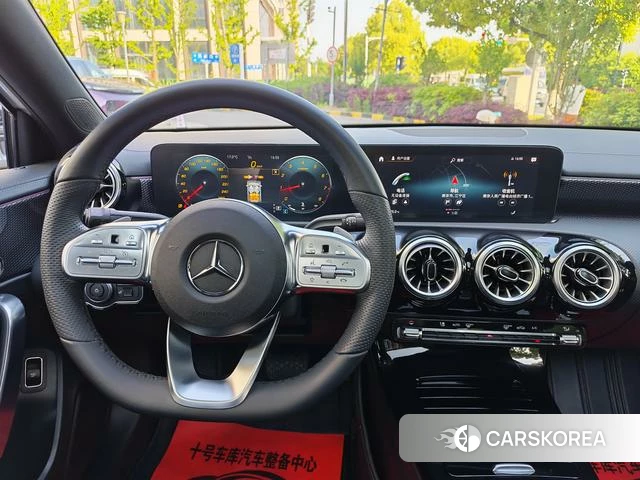 Mercedes-Benz Class A 2021 Белый из Китая