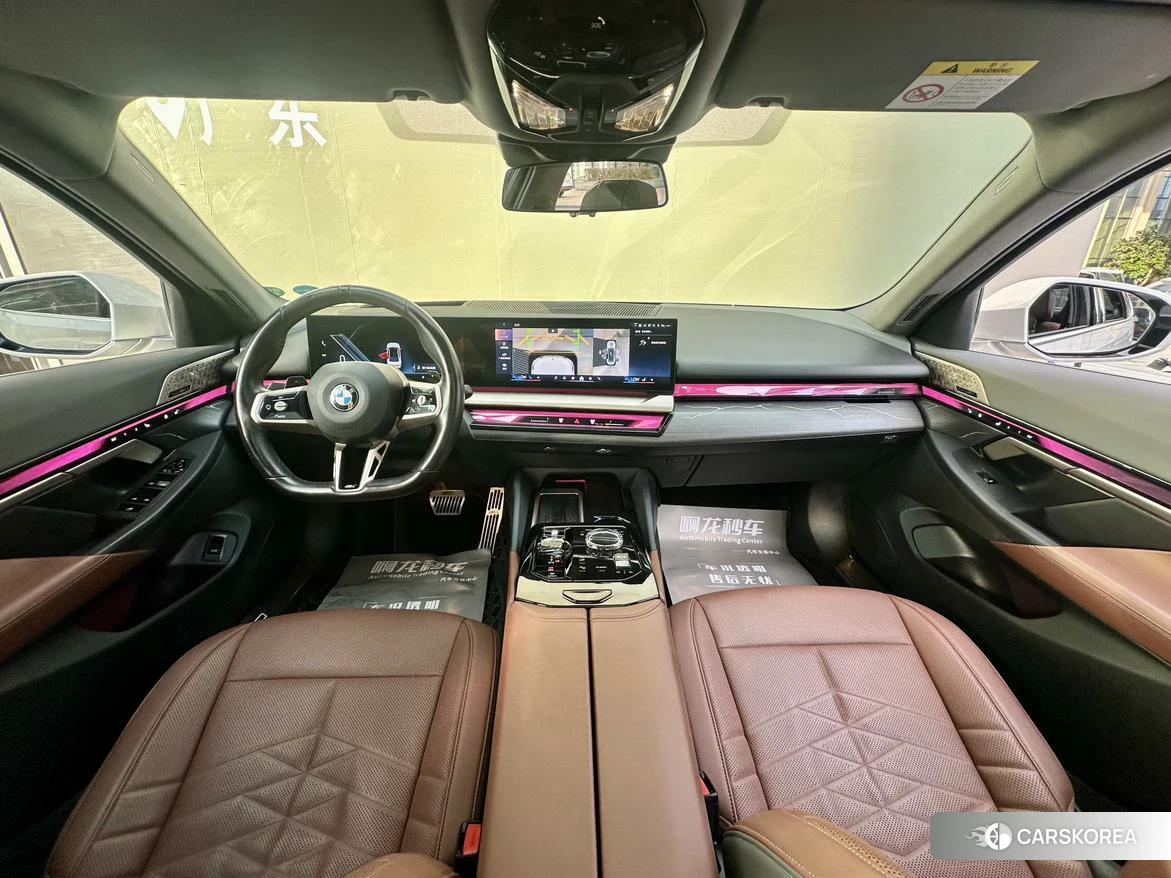 BMW 5 series 2024 Белый из Китая