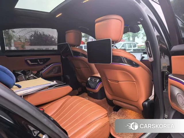 Mercedes-Benz S-class 2022 Черный из Китая
