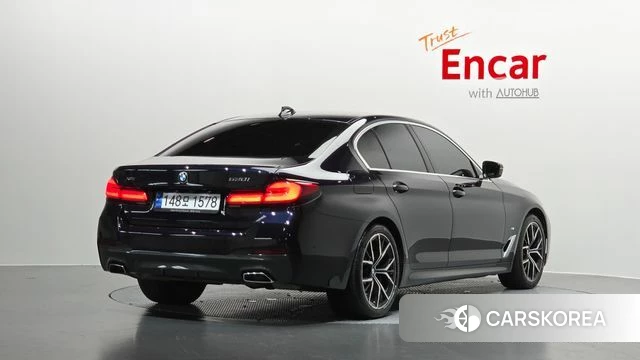BMW 5 Series (G30) 2022 Синий из Кореи
