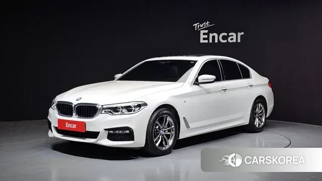 BMW 5 Series (G30) 2018 Белый из Кореи