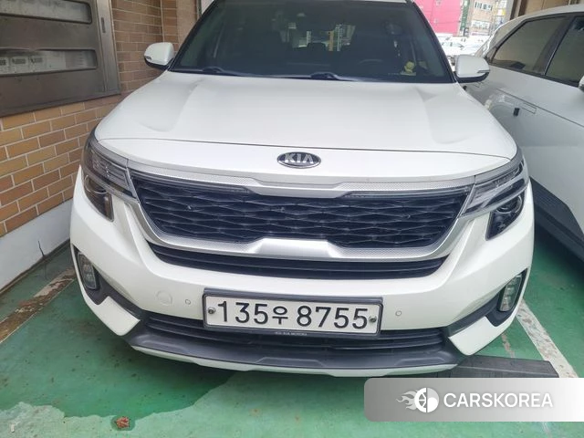 Kia Seltos 2020 Белый из Кореи