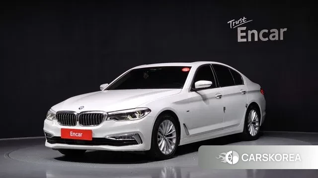 BMW 5 Series (G30) 2018 Белый из Кореи