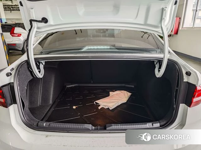 Volkswagen Lavida 2025 Белый из Китая