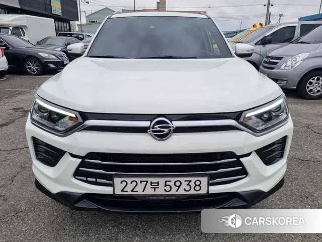 Ssangyong Beautiful Korando 2020 Жемчужный цвет из Кореи